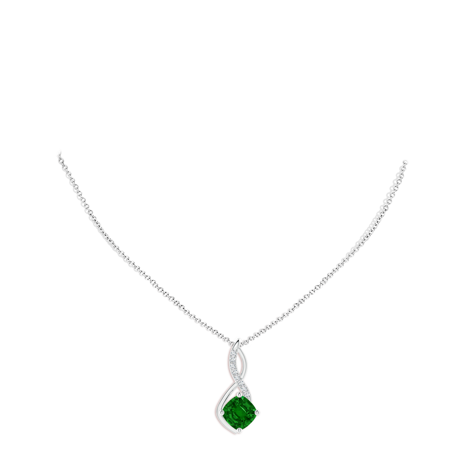 9mm AAAA Emerald Infinity Pendant with Diamond Accents in P950 Platinum pen
