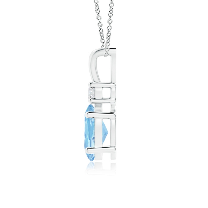 8x6mm AAAA V-Bale Oval Aquamarine Solitaire Pendant with Diamond in White Gold product image