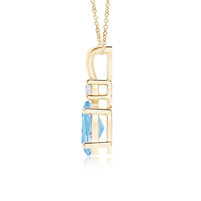 8x6mm AAAA V-Bale Oval Aquamarine Solitaire Pendant with Diamond in Yellow Gold Product Image