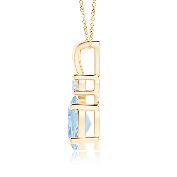 9x7mm A V-Bale Oval Aquamarine Solitaire Pendant with Diamond in Yellow Gold product image