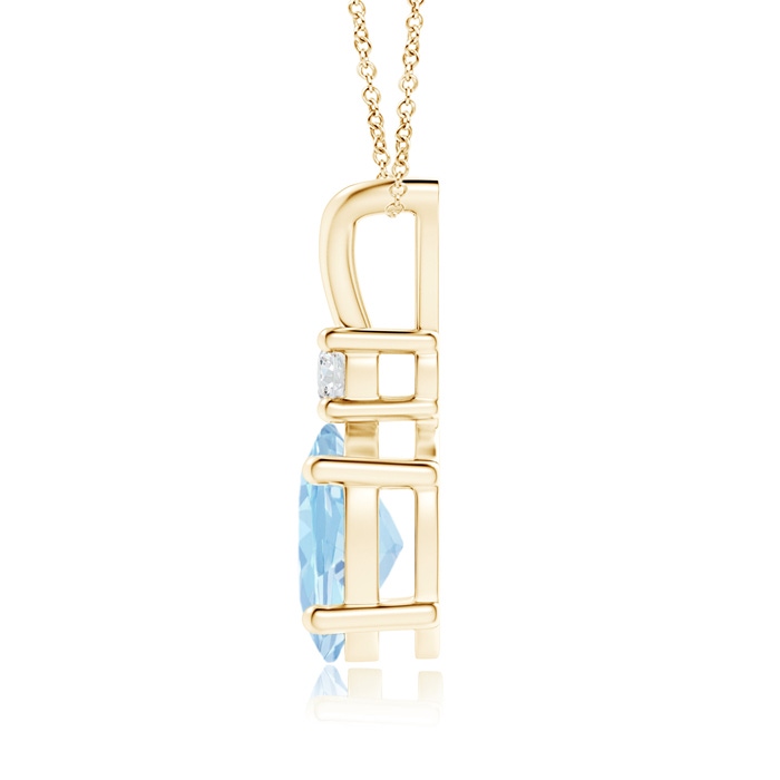 9x7mm AAA V-Bale Oval Aquamarine Solitaire Pendant with Diamond in Yellow Gold product image