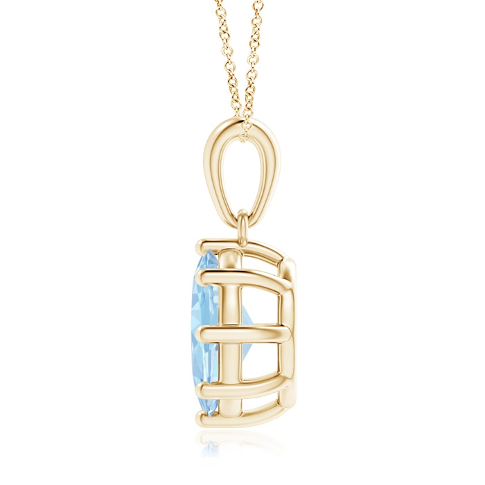 9x7mm AAA Eight Prong-Set Oval Aquamarine Pendant in Yellow Gold product image