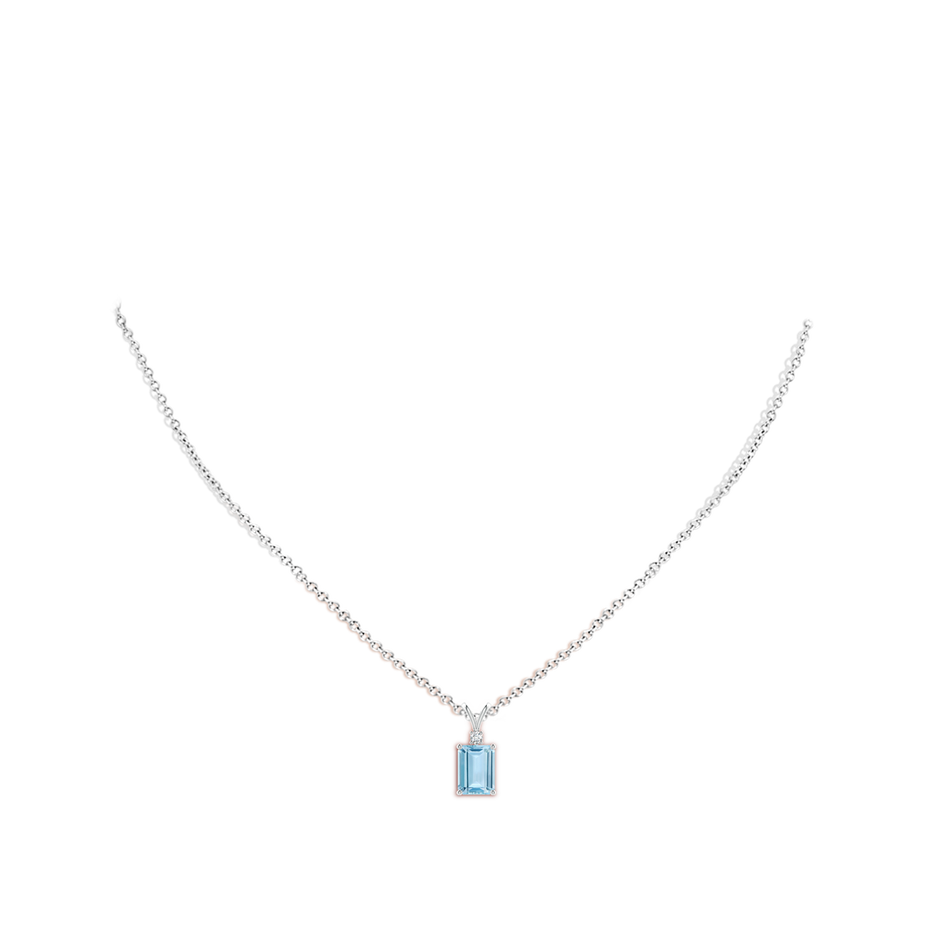 8x6mm AAA Emerald-Cut Aquamarine Solitaire Pendant with Diamond in S999 Silver pen