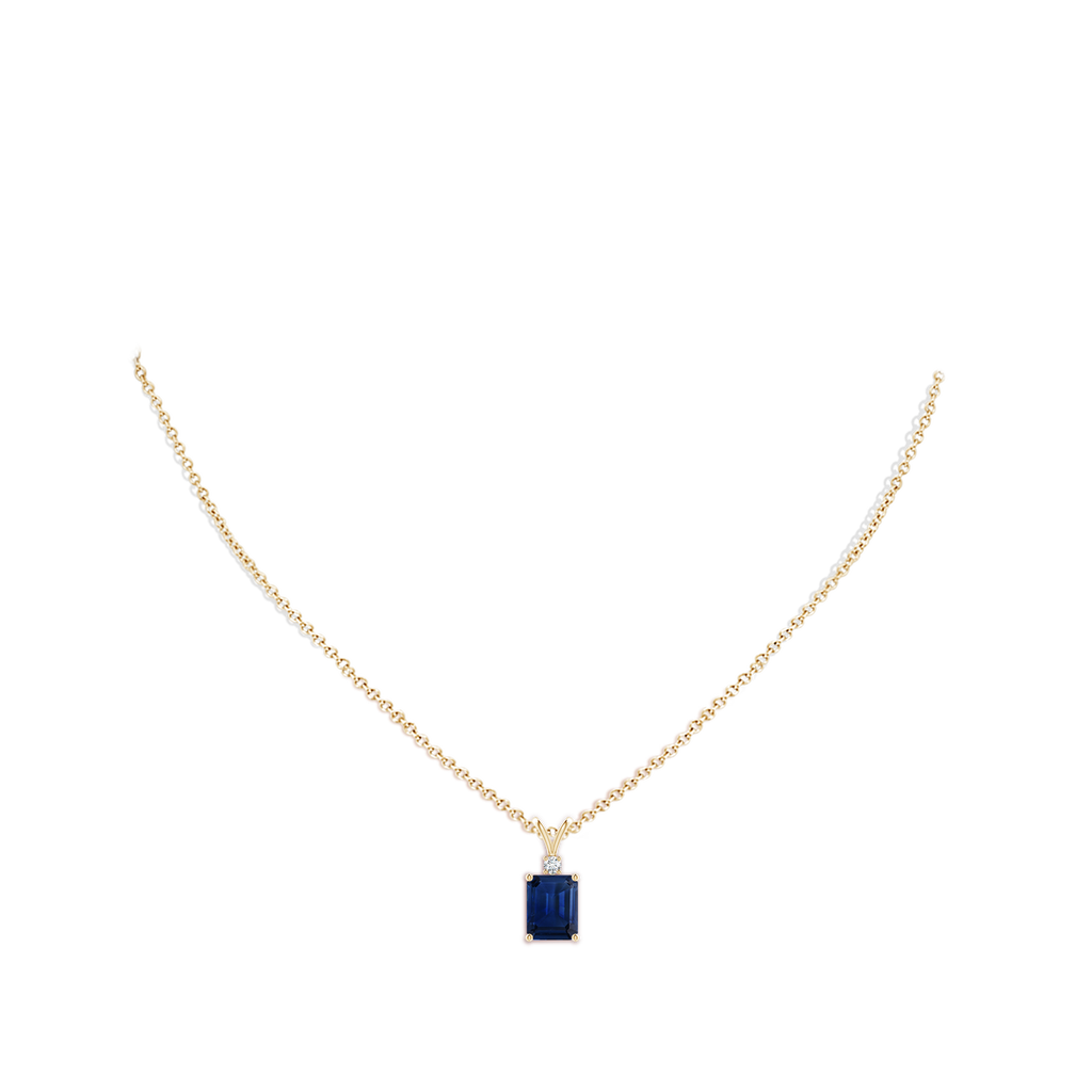 9x7mm AAA Emerald-Cut Blue Sapphire Solitaire Pendant with Diamond in Yellow Gold pen