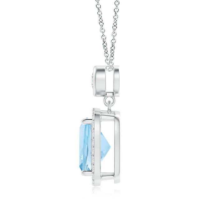 AAA - Aquamarine / 2.22 CT / 14 KT White Gold