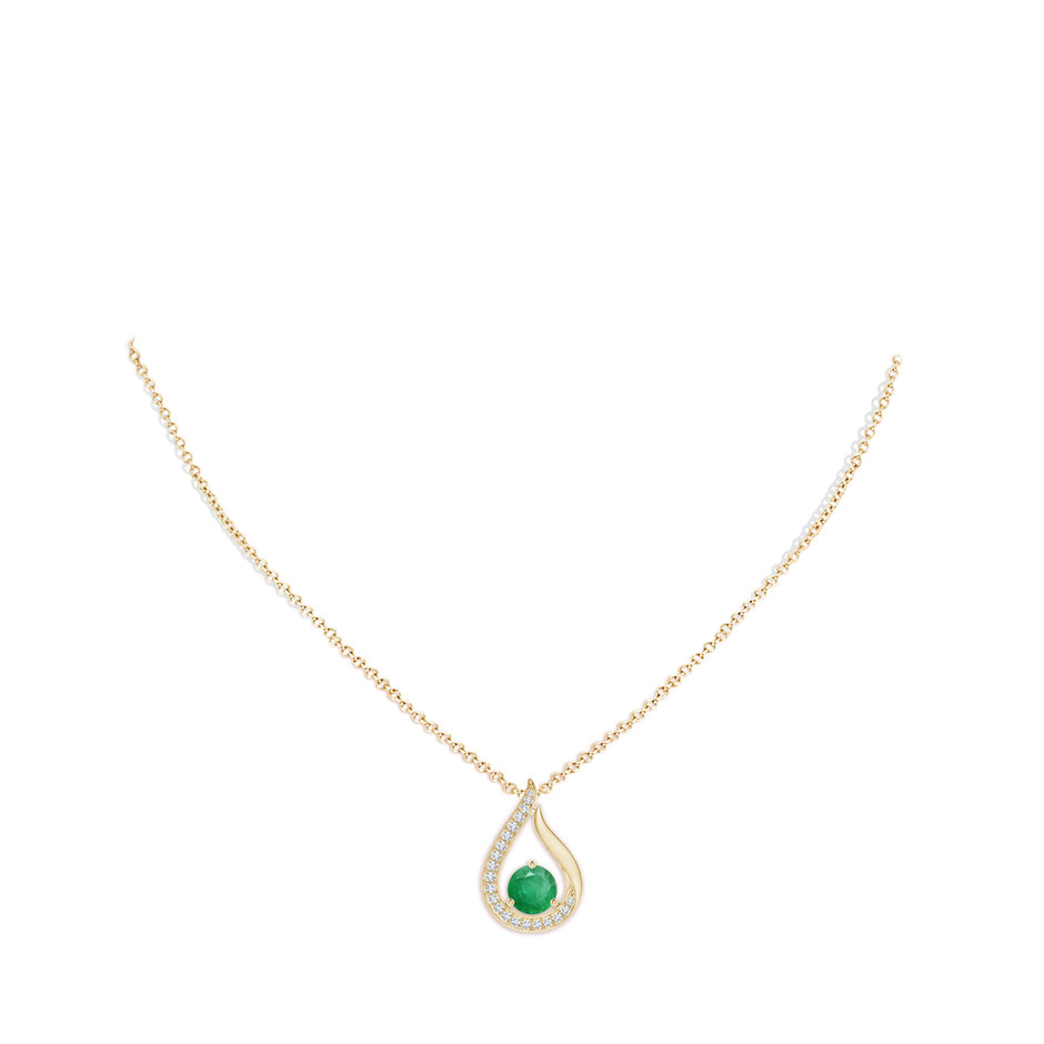 8mm A Floating Emerald Tulip Pendant with Diamonds in Yellow Gold pen