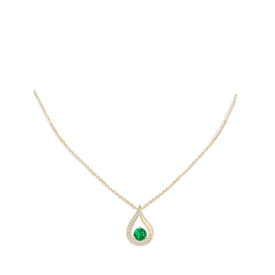 8mm AAA Floating Emerald Tulip Pendant with Diamonds in Yellow Gold pen
