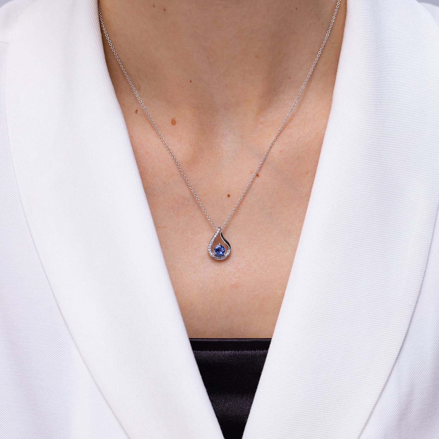 Shop Blue Sapphire Pendant Necklaces for Women | Angara