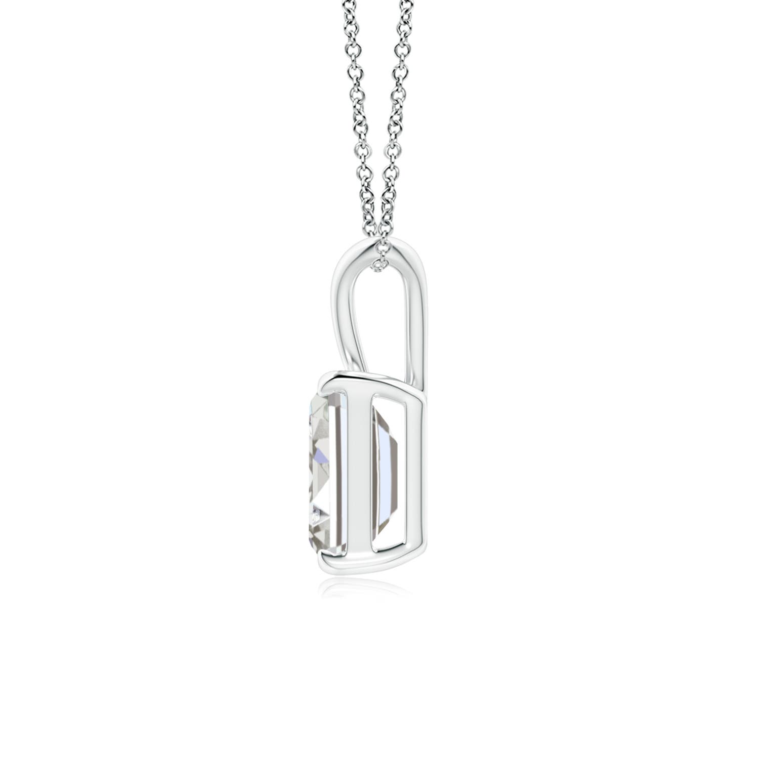 I-J, I1-I2 / 1.5 CT / 18 KT White Gold