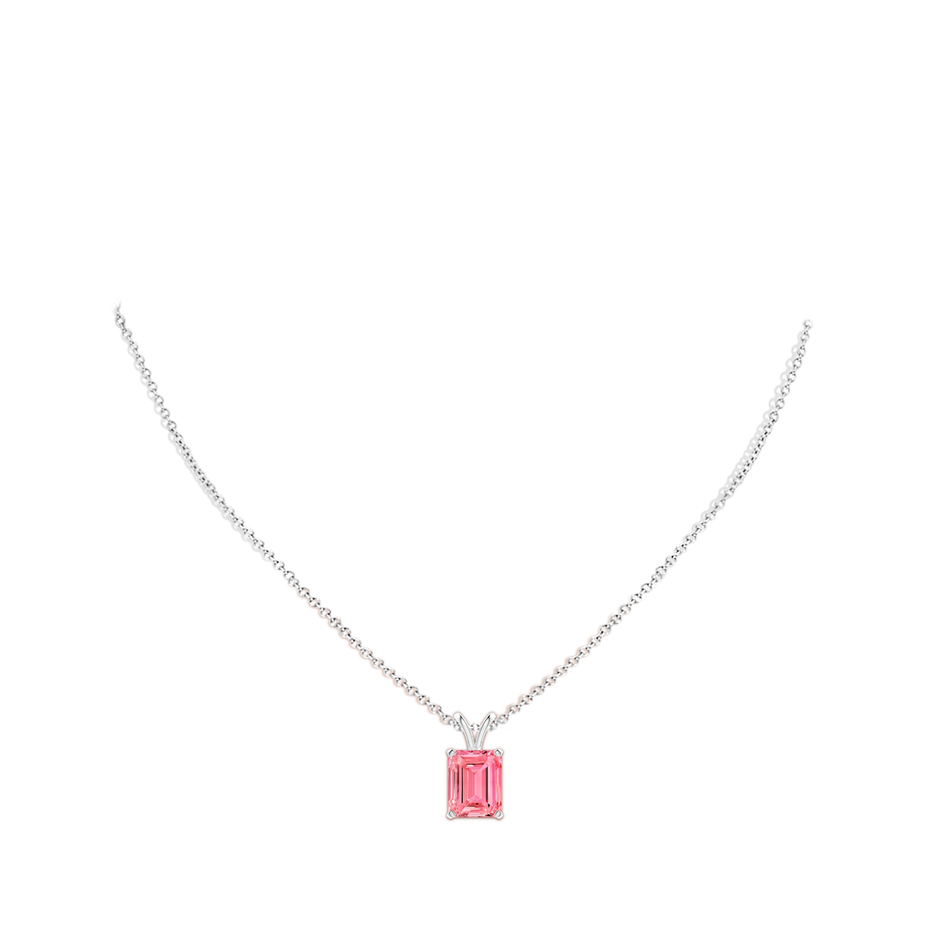 10x7mm AAAA Emerald-Cut Fancy Intense Pink Diamond Solitaire V-Bale Pendant in P950 Platinum pen