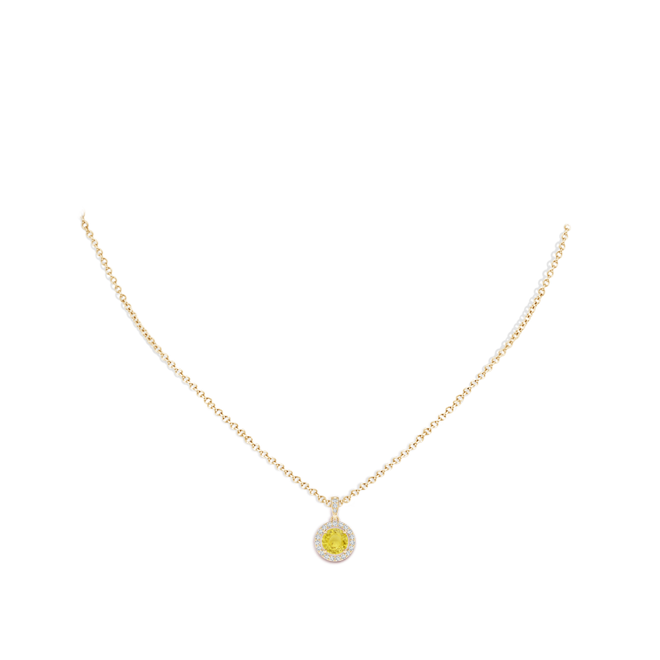 6mm A Floating Yellow Sapphire Pendant with Diamond Halo in Yellow Gold pen