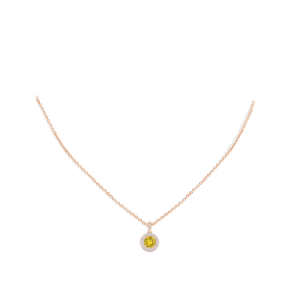 6mm AAAA Floating Yellow Sapphire Pendant with Diamond Halo in Rose Gold pen