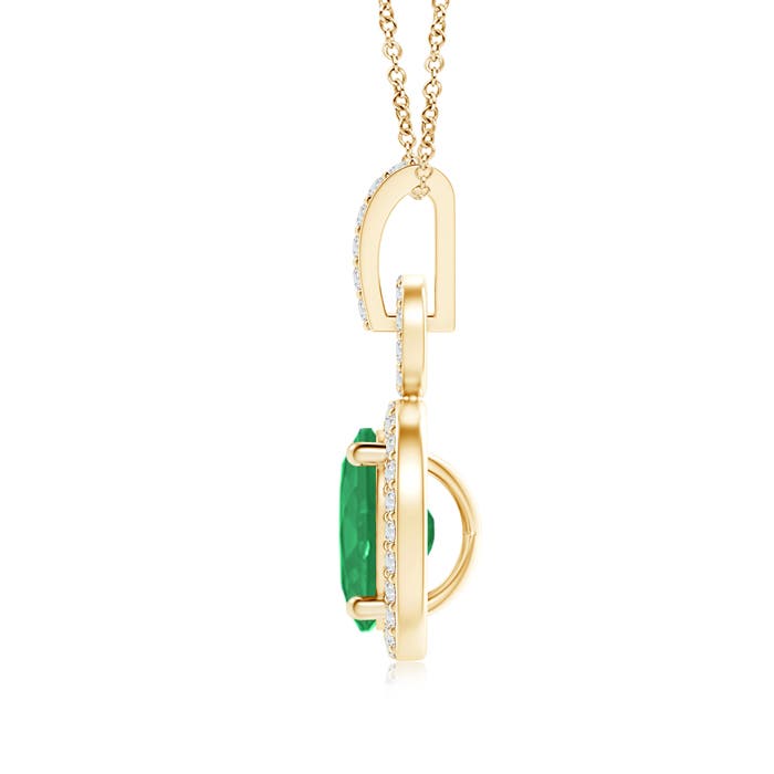 A - Emerald / 1.32 CT / 14 KT Yellow Gold