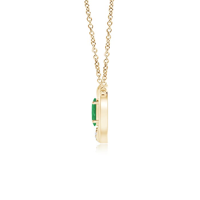 A - Emerald / 0.3 CT / 14 KT Yellow Gold