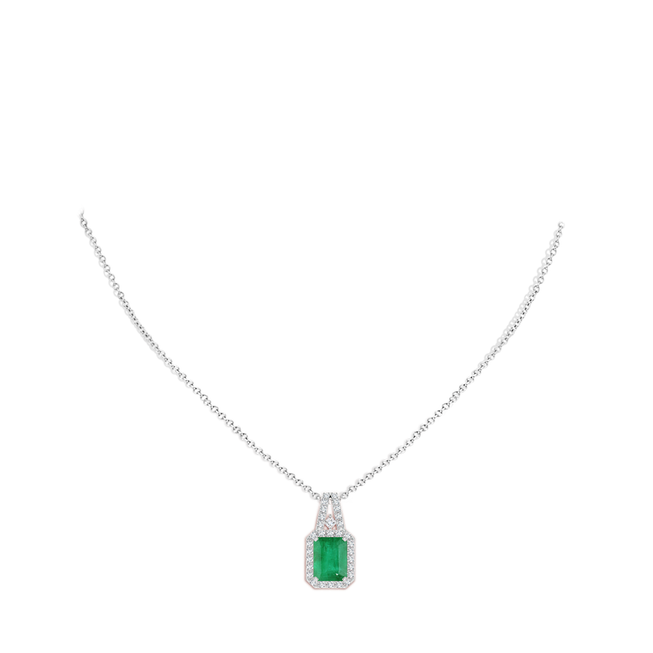 10x8mm A Emerald-Cut Emerald Halo Pendant in P950 Platinum pen
