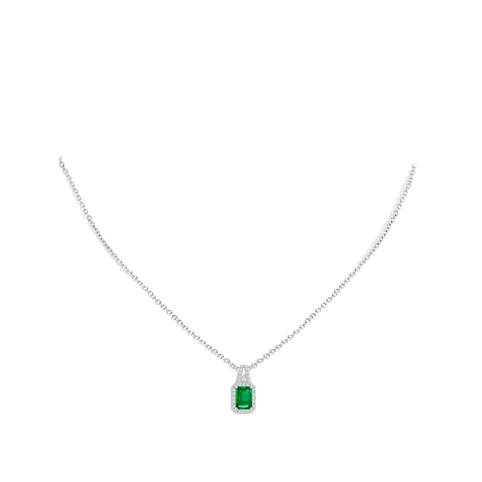 7x5mm AAA Emerald-Cut Emerald Halo Pendant in White Gold pen