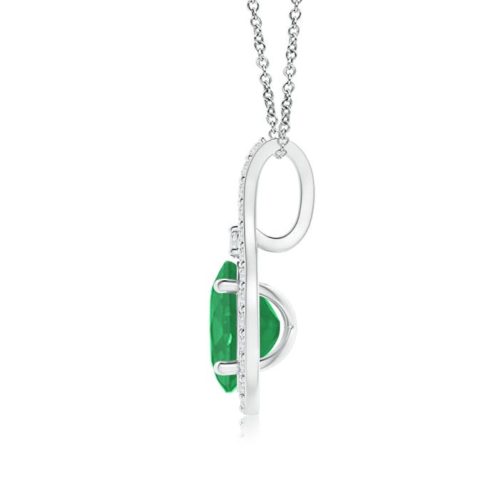 A - Emerald / 0.84 CT / 14 KT White Gold