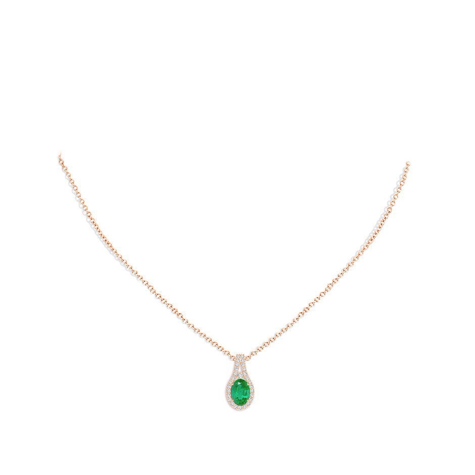 7x5mm AA Classic Emerald and Diamond Halo Pendant in Rose Gold pen