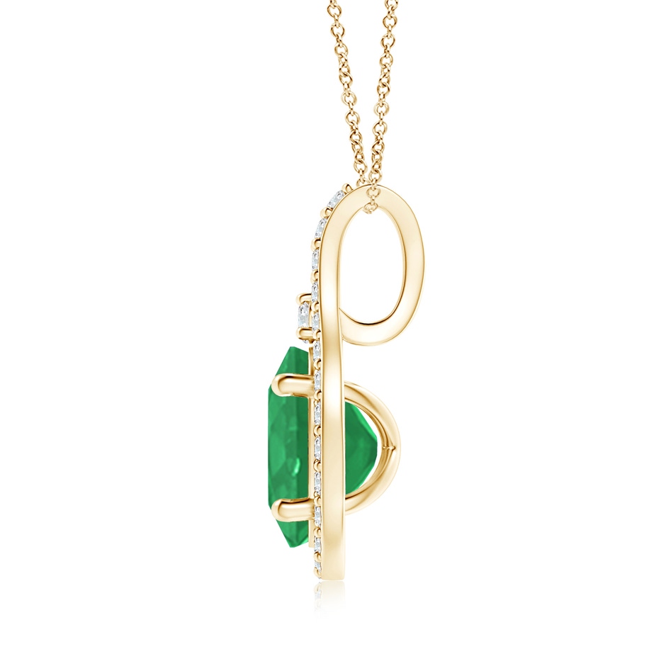 8x6mm A Classic Emerald and Diamond Halo Pendant in Yellow Gold side 199