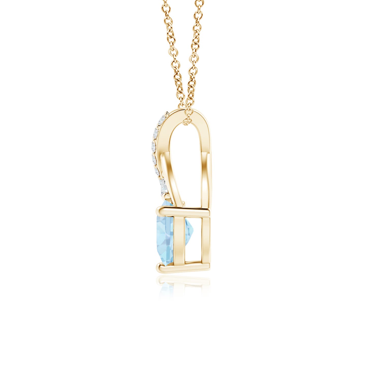 AA - Aquamarine / 0.41 CT / 14 KT Yellow Gold