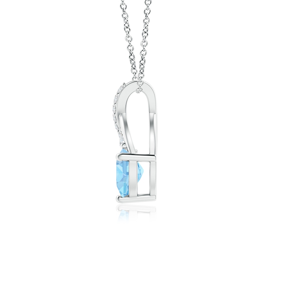 5mm AAA Solitaire Heart Aquamarine Pendant with Twisted Diamond Bale in White Gold side 199