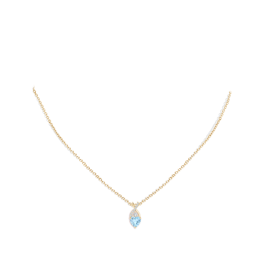 6mm AAA Solitaire Heart Aquamarine Pendant with Twisted Diamond Bale in Yellow Gold pen