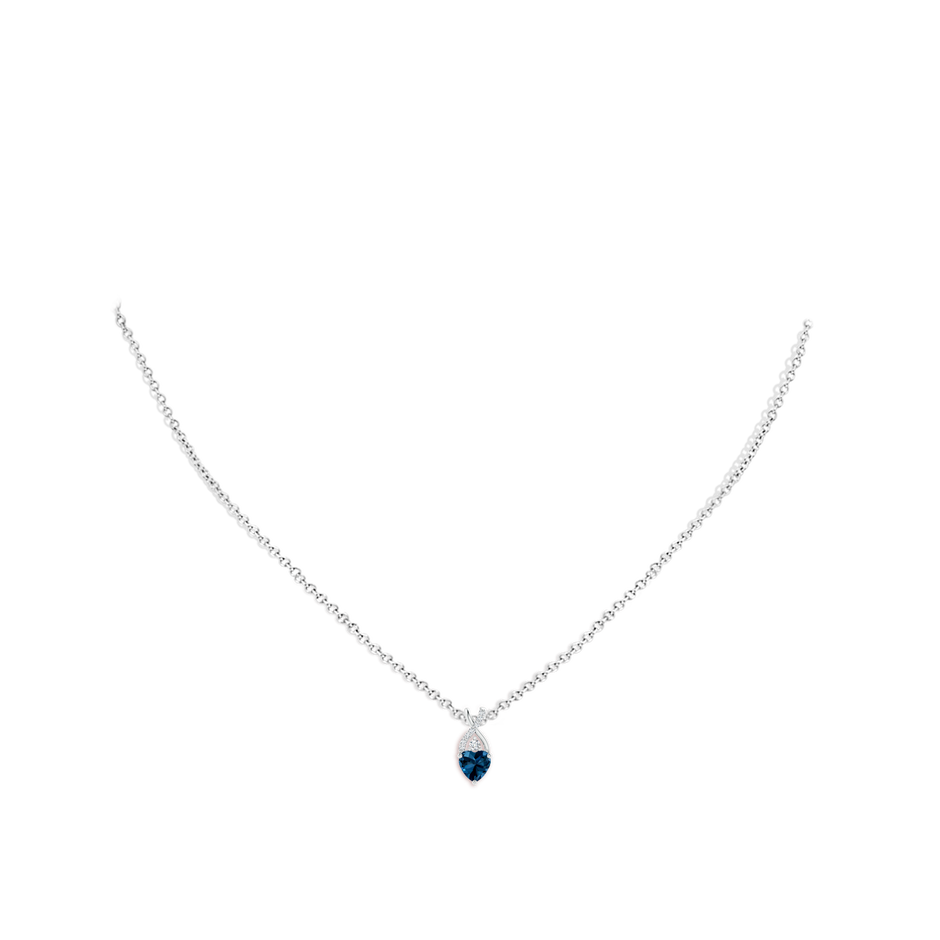 5mm AAAA Solitaire Heart London Blue Topaz Pendant with Twisted Diamond Bale in P950 Platinum pen