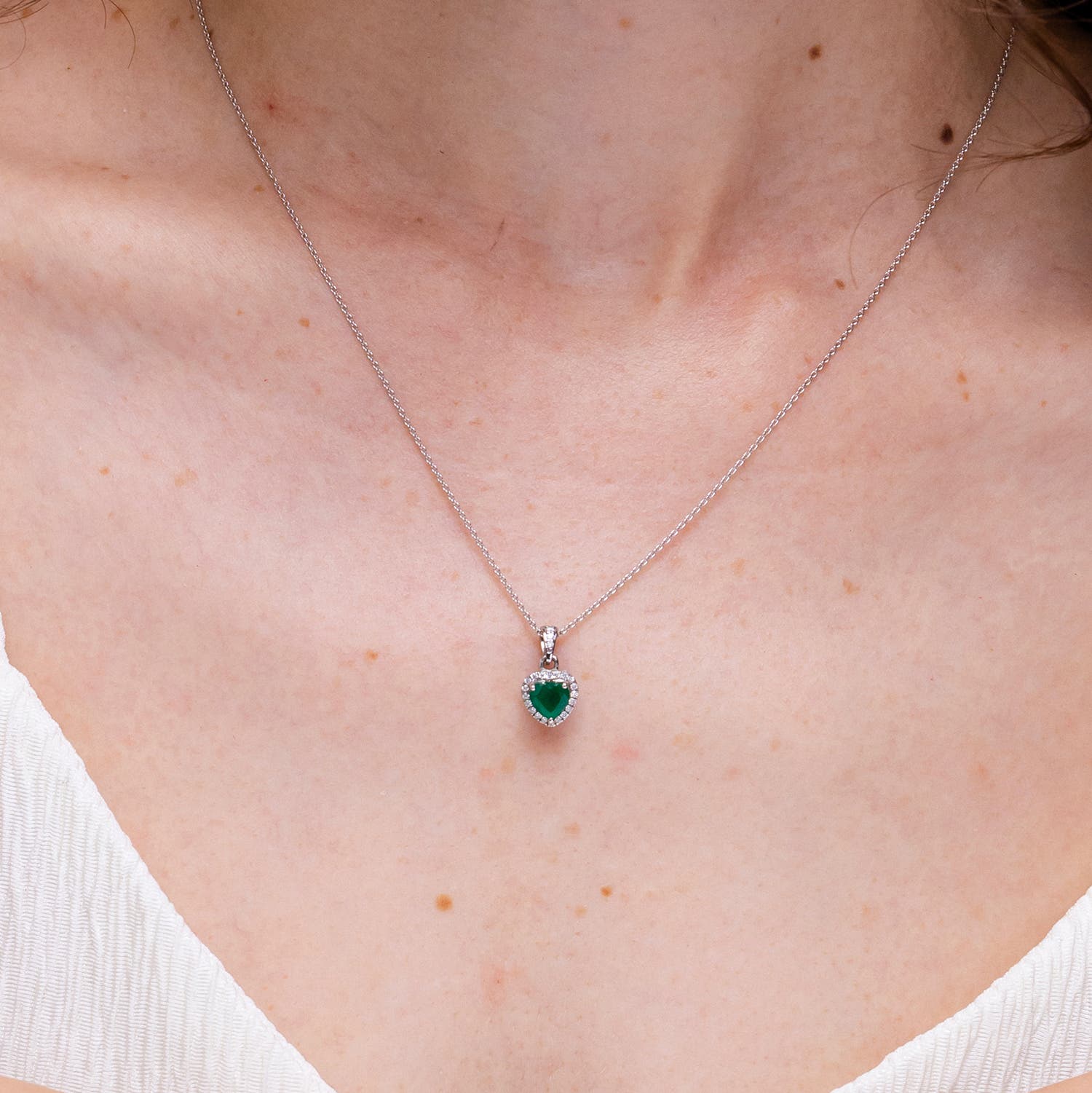 SP0833ED GIA_Certificate - lifestyle 4