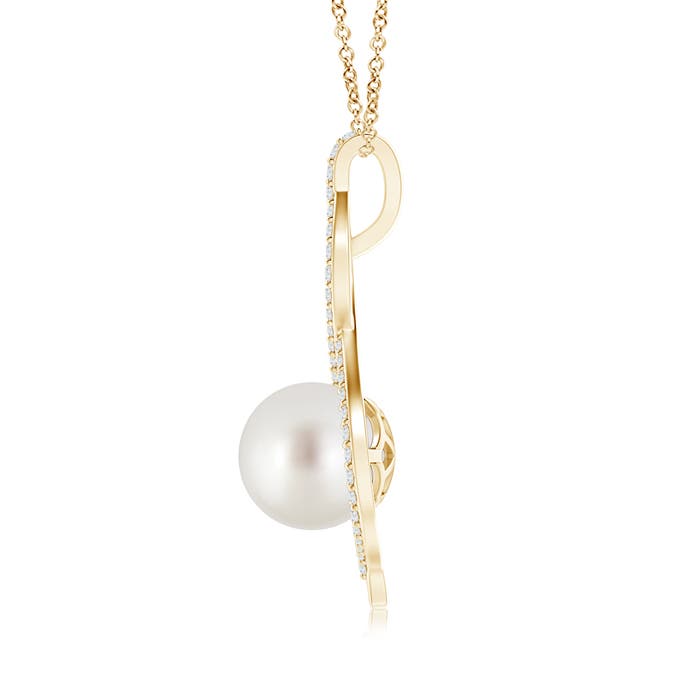 AAA - South Sea Cultured Pearl / 5.48 CT / 14 KT Yellow Gold