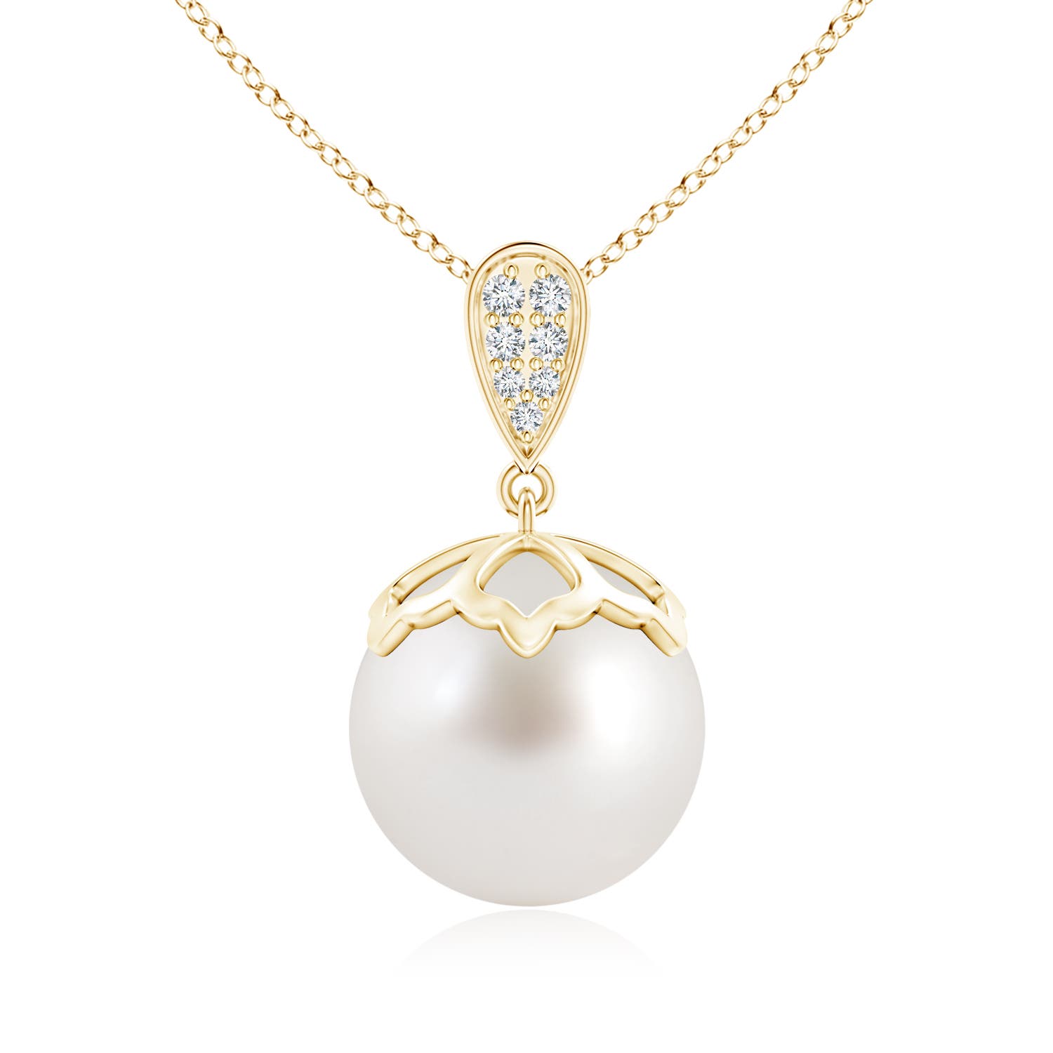 AAA - South Sea Cultured Pearl / 12.56 CT / 14 KT Yellow Gold