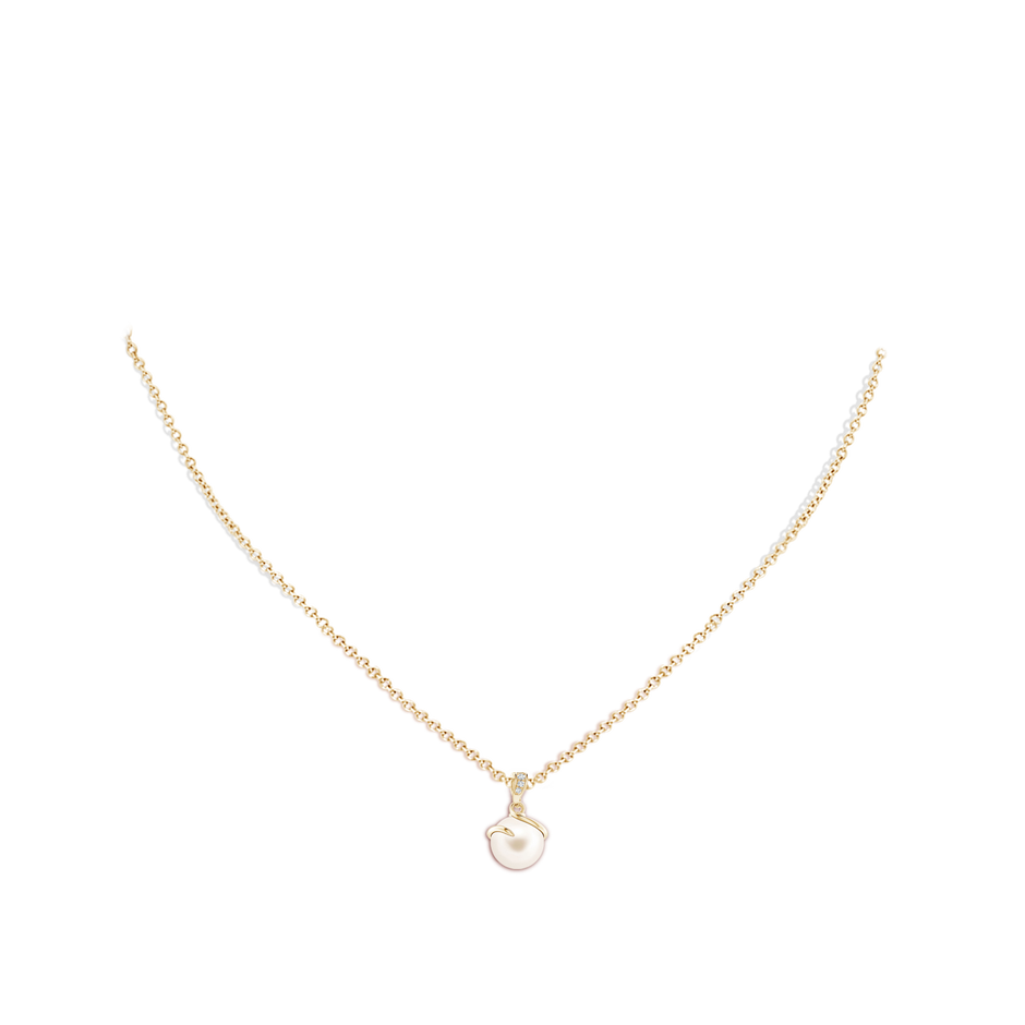 8mm AAA Freshwater Pearl Spiral Pendant with Diamonds in Yellow Gold body-neck