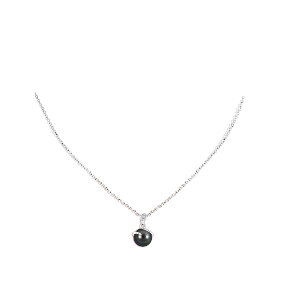 10mm AA Tahitian Pearl Spiral Pendant with Diamonds in S999 Silver body-neck