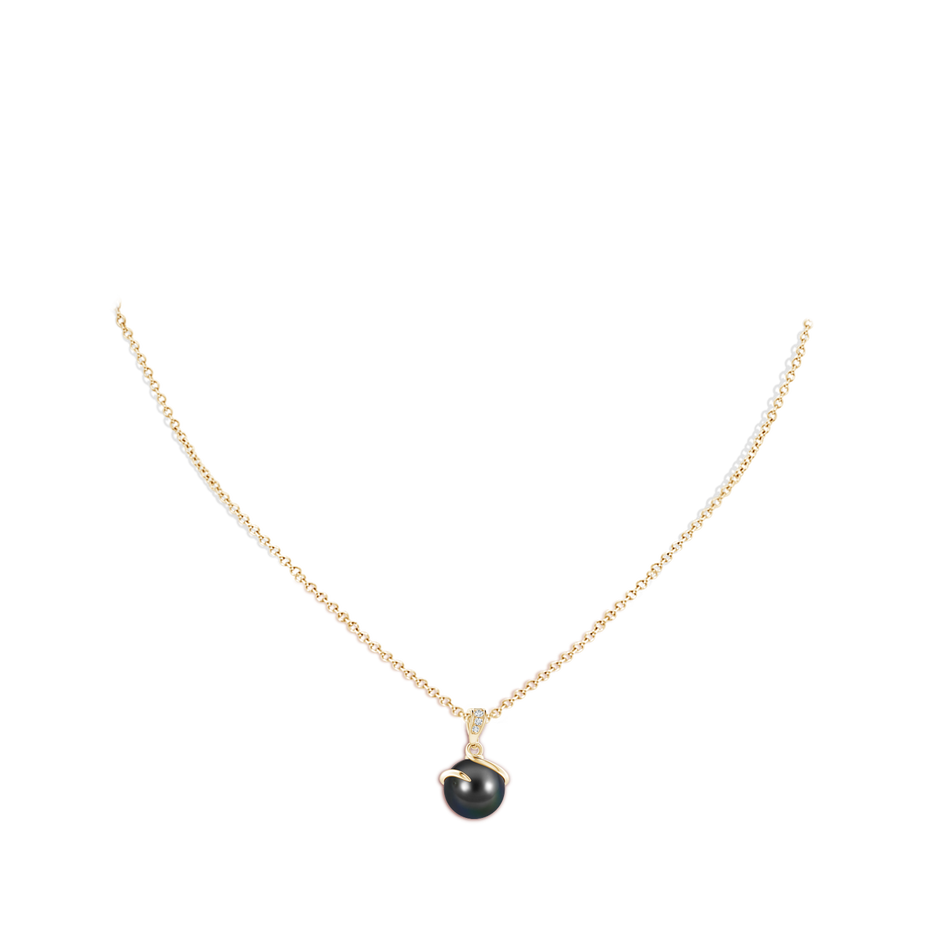 10mm AA Tahitian Pearl Spiral Pendant with Diamonds in Yellow Gold body-neck