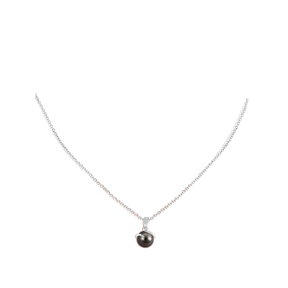 9mm AAA Tahitian Pearl Spiral Pendant with Diamonds in S999 Silver body-neck