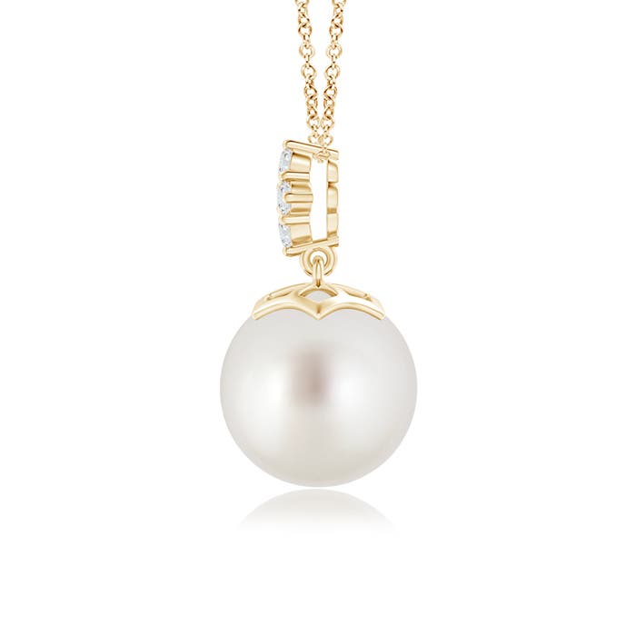 AAA - South Sea Cultured Pearl / 7.3 CT / 14 KT Yellow Gold