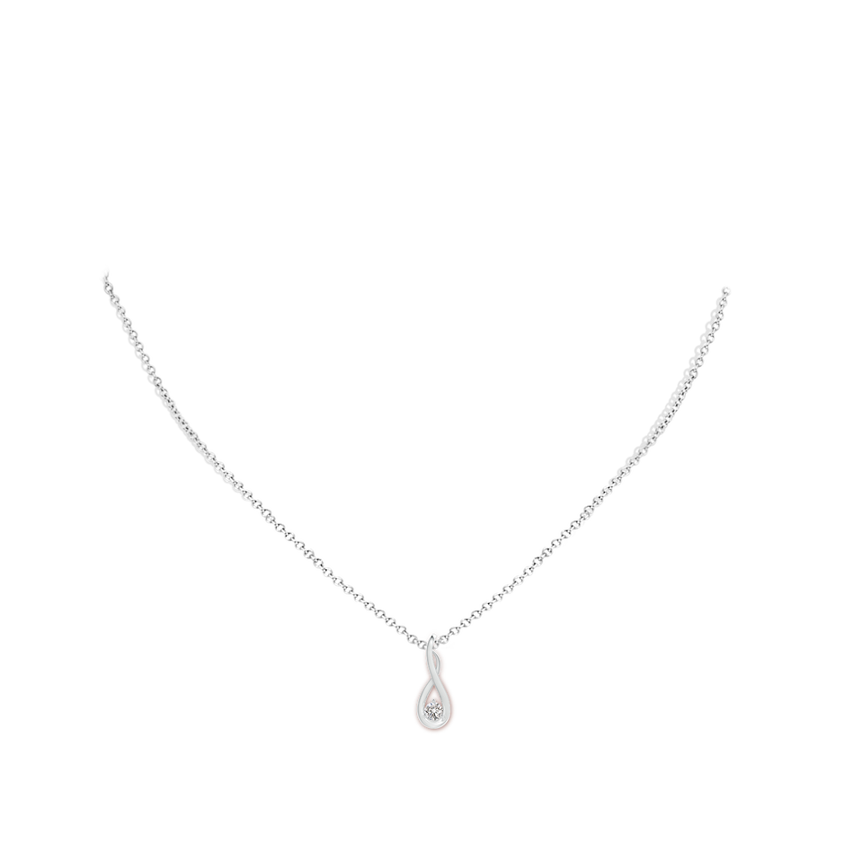 3.2mm IJI1I2 Infinity Twist Diamond Solitaire Pendant in White Gold pen
