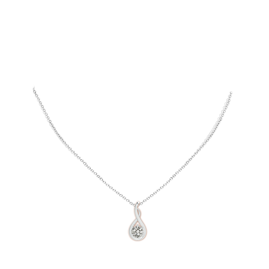 7.4mm KI3 Infinity Twist Diamond Solitaire Pendant in White Gold pen