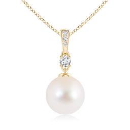 Classic Yellow Gold Freshwater Pearl Necklaces & Pendants