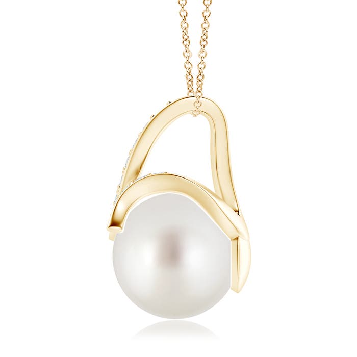 AAA - South Sea Cultured Pearl / 7.31 CT / 14 KT Yellow Gold