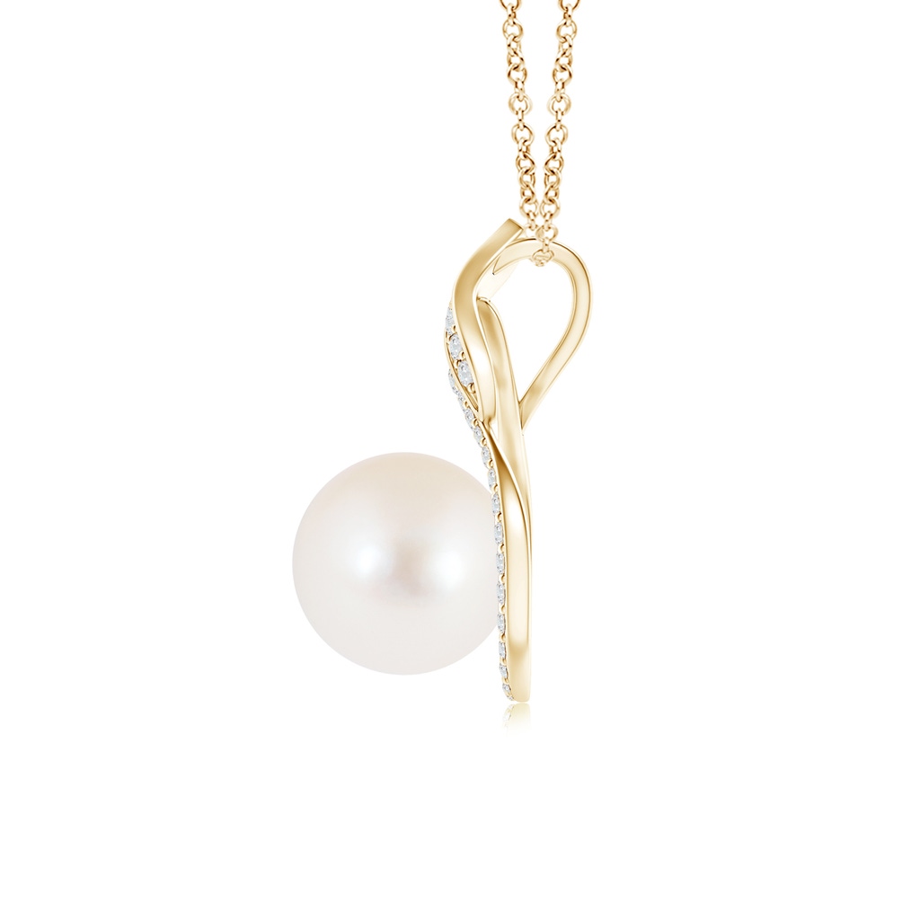 8mm AAA Freshwater Pearl Swirl Pendant with Diamonds in Yellow Gold Product Image