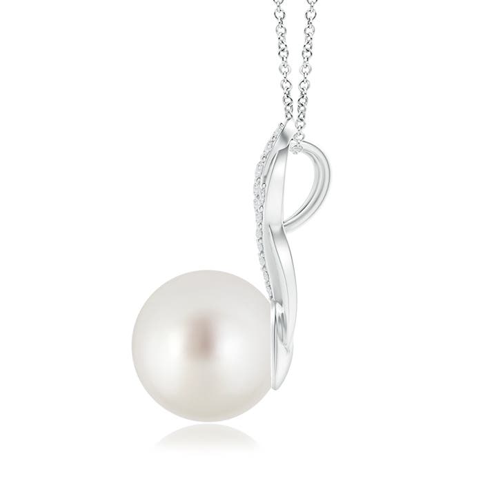 AAA - South Sea Cultured Pearl / 7.34 CT / 14 KT White Gold