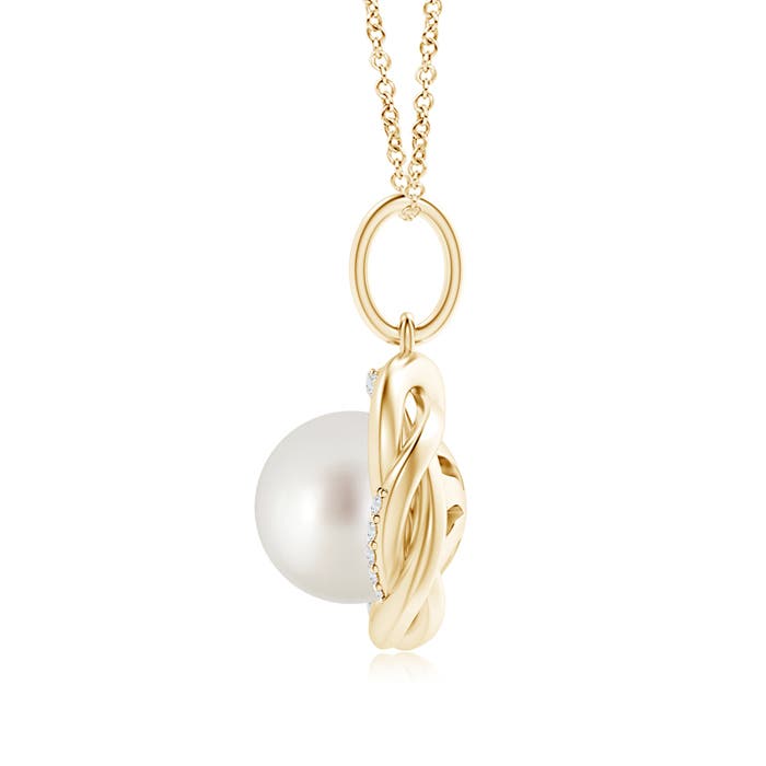 AAA - South Sea Cultured Pearl / 7.37 CT / 14 KT Yellow Gold