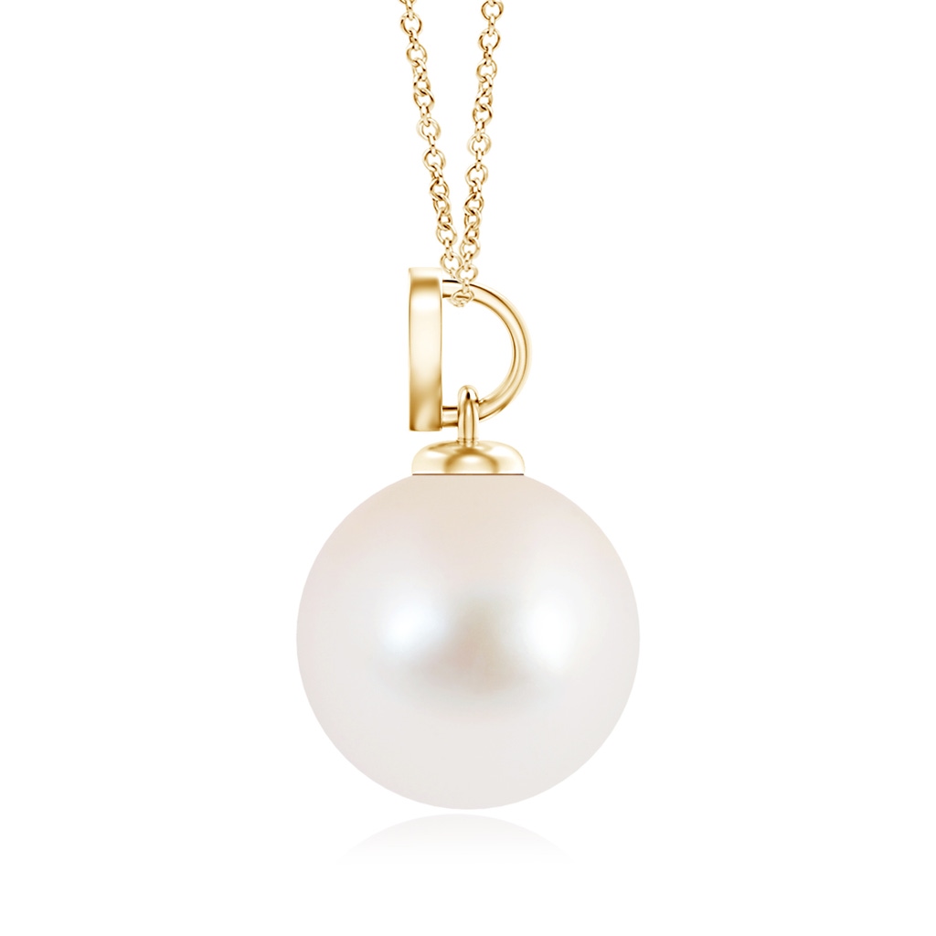 9mm AAA Freshwater Pearl Pendant with Heart-Shaped Bale in Yellow Gold Product Image