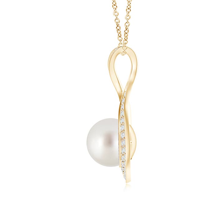 AAA - South Sea Cultured Pearl / 5.92 CT / 14 KT Yellow Gold