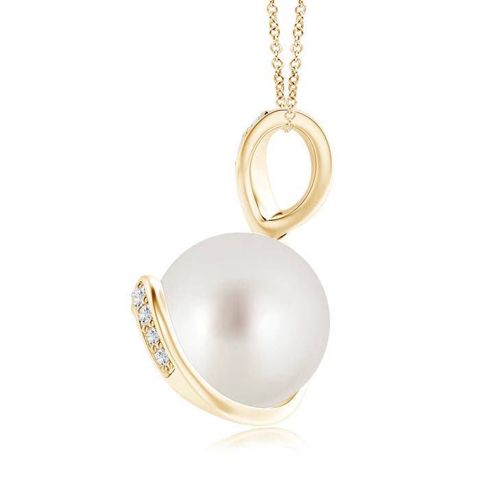 AAA - South Sea Cultured Pearl / 7.37 CT / 14 KT Yellow Gold