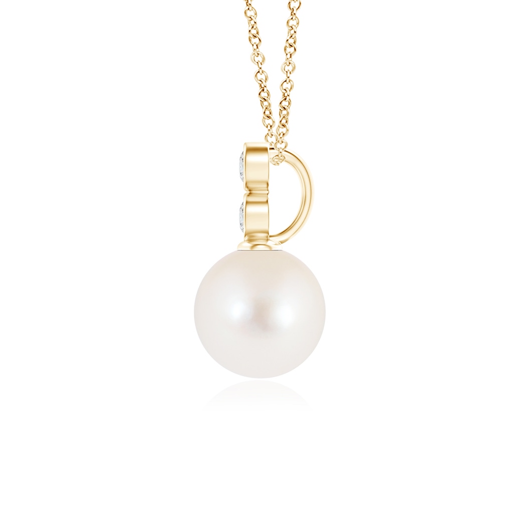 7mm AAA Freshwater Pearl Pendant with Bezel Diamonds in Yellow Gold Product Image