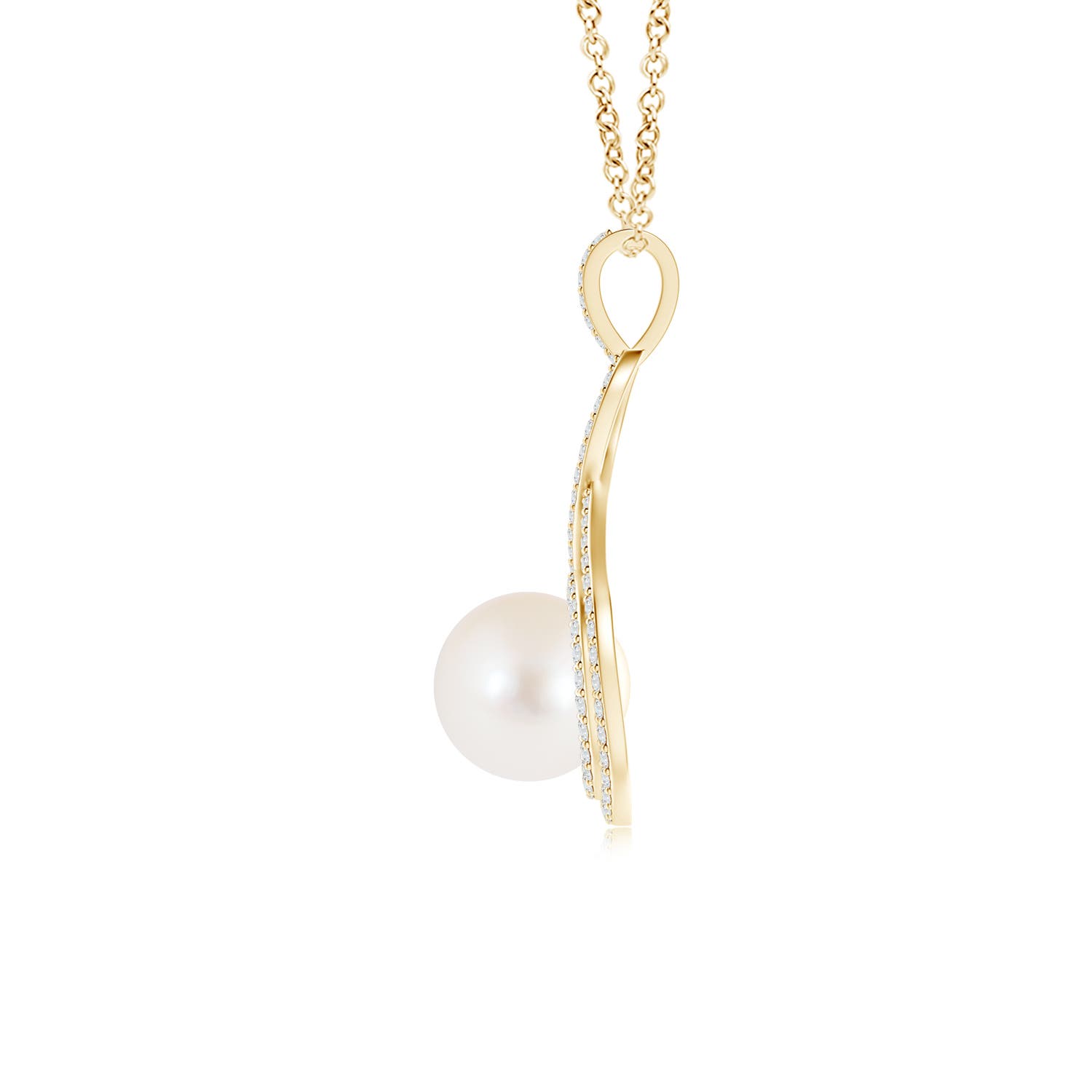 AAA - Freshwater Cultured Pearl / 4.08 CT / 14 KT Yellow Gold