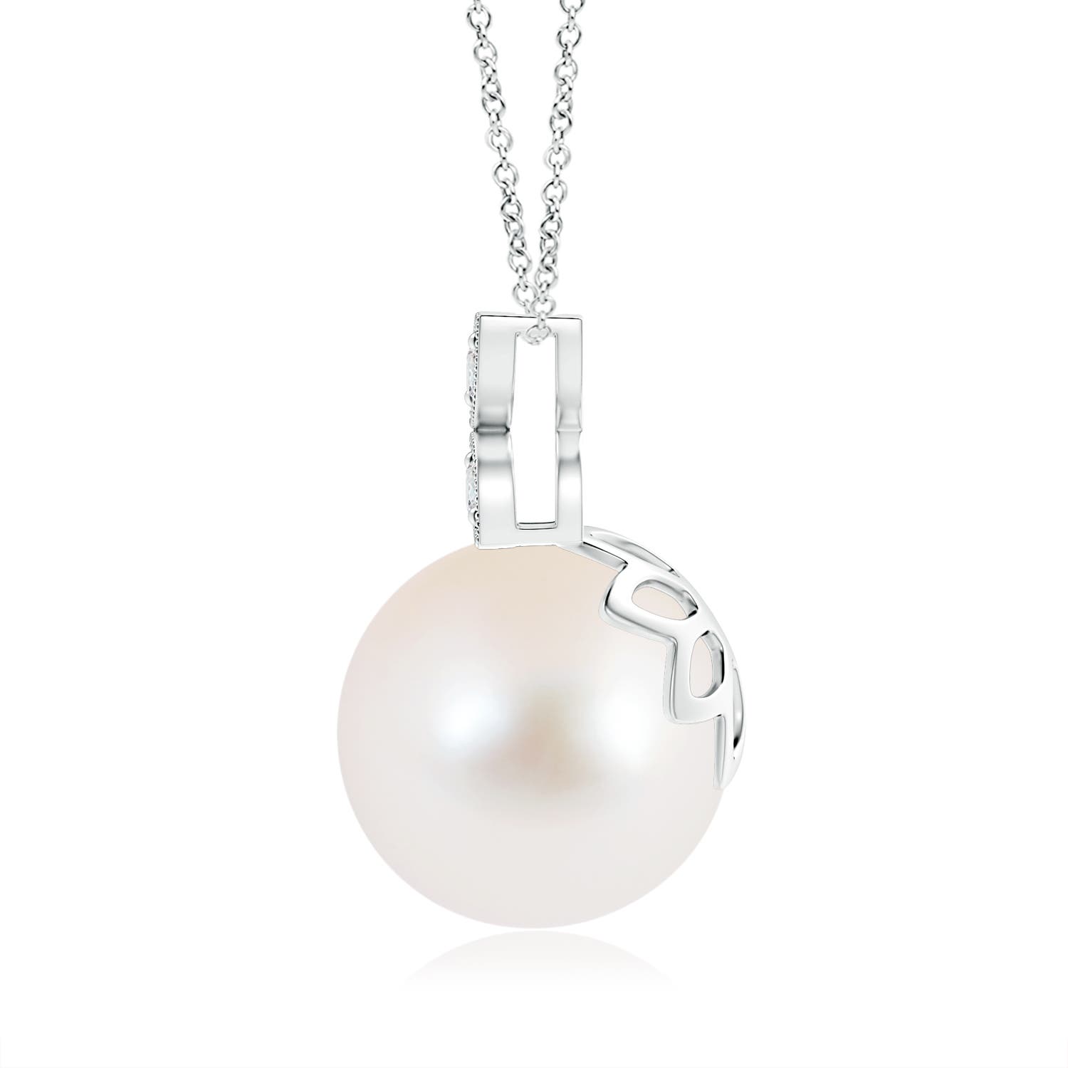 AAA - Freshwater Cultured Pearl / 7.3 CT / 14 KT White Gold