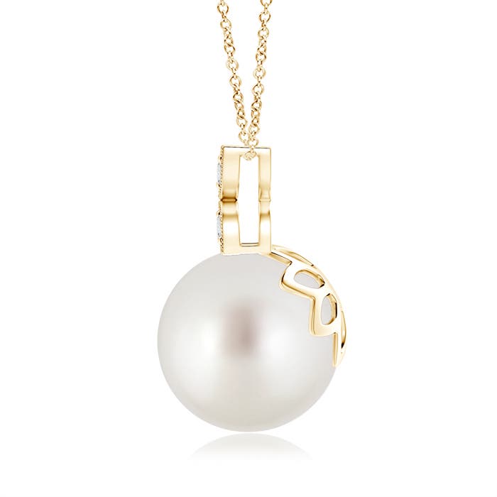 AAA - South Sea Cultured Pearl / 7.3 CT / 14 KT Yellow Gold