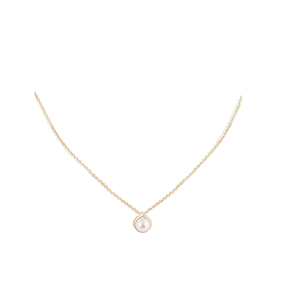 8mm AAA Japanese Akoya Pearl Solitaire Pendant with Diamond in Yellow Gold body-neck